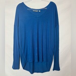 EUC Athleta Essential V Neck T-Shirt L/S Blue SIZE Large Women Gym Yoga Workout